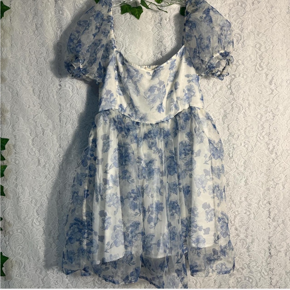Altar’d State • Blue Floral Dress with Puff Sleeves